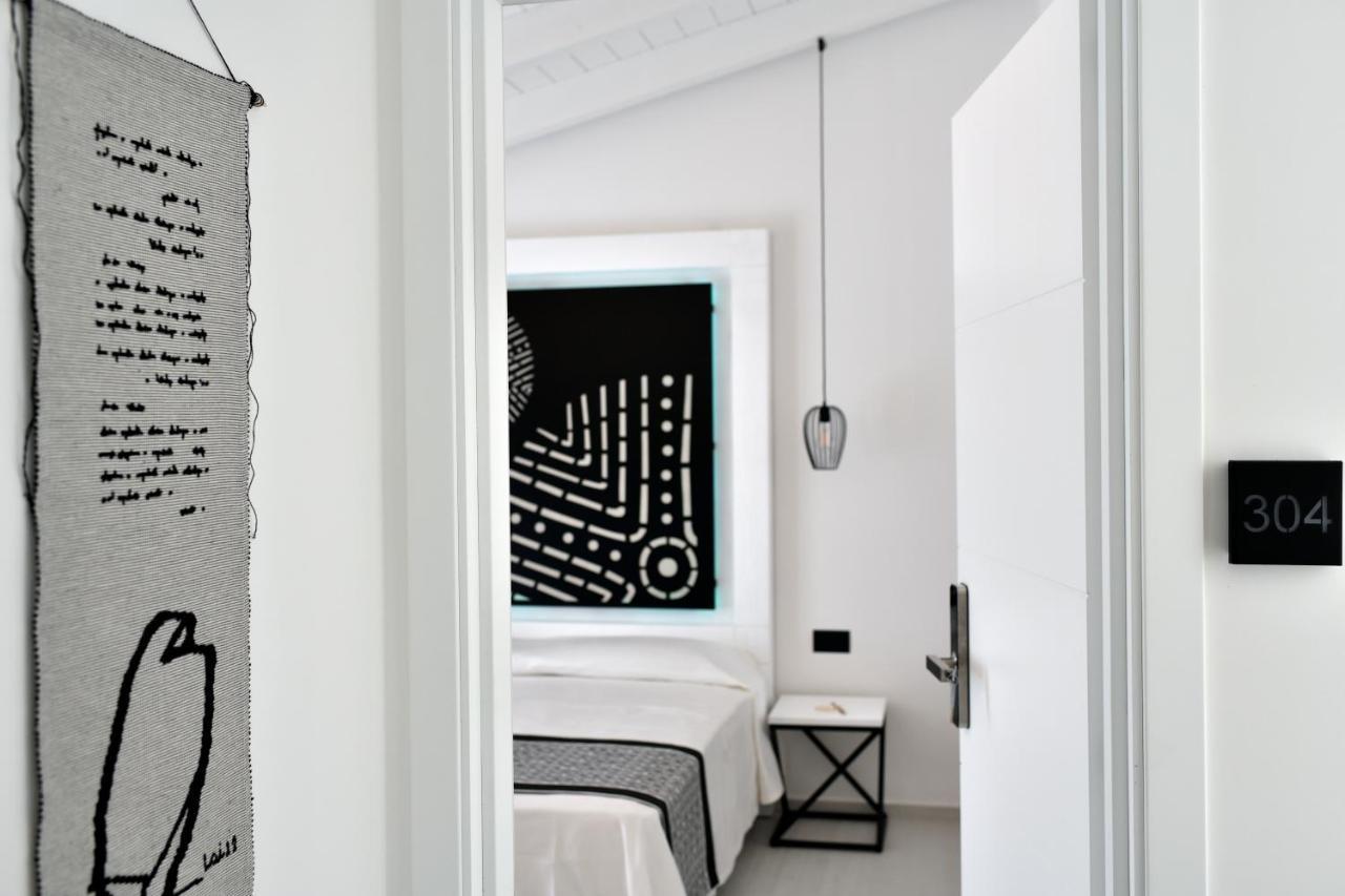 Cara A Bentu - Charming Rooms Tortolì Exterior foto
